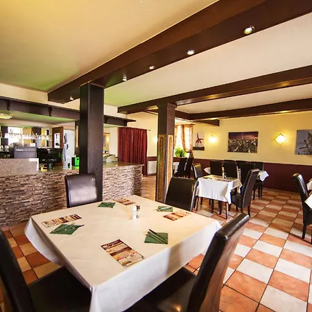 Schwan 2* Eschweiler